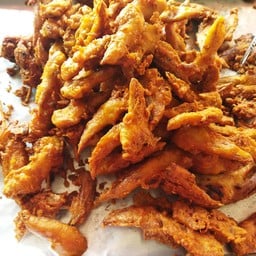 น้องนานาพาเเซ่บ