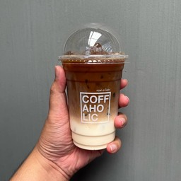 ลาเต้เย็น (18 ออนซ์)