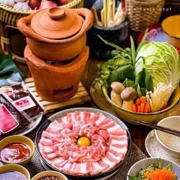 เจ๊อ้อม หมูจุ่ม หมูกะทะ & อาหารตามสั่ง
