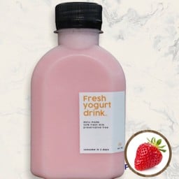 โยเกิร์ตพร้อมดื่มรสสตอเบอรี่ strawberry lassi
