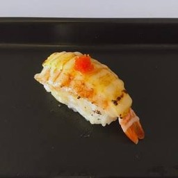 ซูชิกุ้งผีเสื้อเบริ์นไฟ