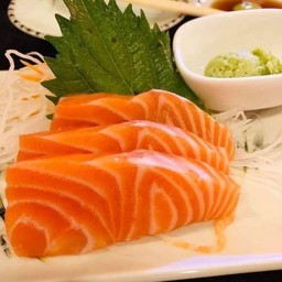 ซาชิมิแซลมอน