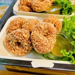 ทอดมันกุ้งจ๊อปูอาโก ตลาดพระปิ่น3