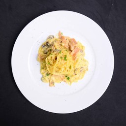 สปาเก็ตตี้คาโบลาน่าแฮมไก่ (Delivery)