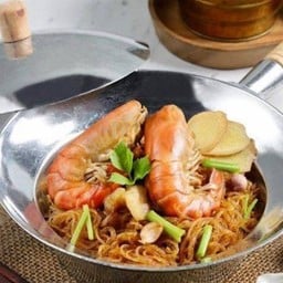 กุ้งอบวุ้นเส้น