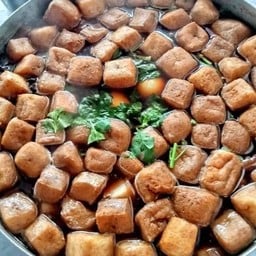 ไข่พะโล้หมูสามชั้น