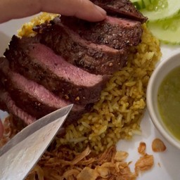 ข้าวหมกเนื้อย่าง