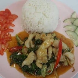 ข้าว+ผัดฉ่าปลาดอลลี่