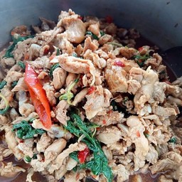 ผัดกะเพราไก่