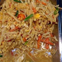 ข้าวราดแกงร้านคุณแบม โรงอาหารเทิดกสิกร