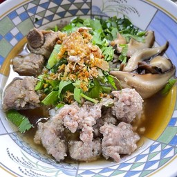 ข้าวต้มหมูสับ กับกระดูก พิเศษ