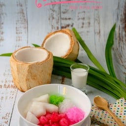 ทับทิมกรอบทรงเครื่องมะพร้าวกะทิ