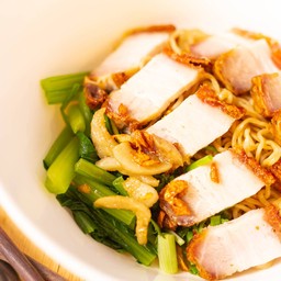 ก๋วยเตี๋ยวหมูกรอบ