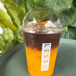 แบล็คซัมเมอร์ (กาแฟส้มโซดา)