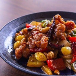 ไก่ผัดเม็ดมะม่วงแปะก๋วย