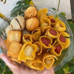 อิ่มหมีพีมัน