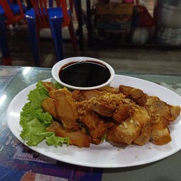 หมูกรอบ ทอด