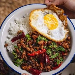 แซ่บท้ายซอย
