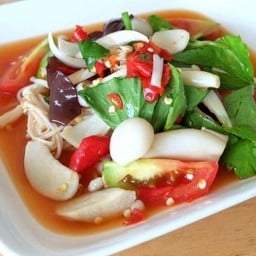 ยำเห็ดรวมหมูสับ