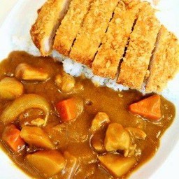 ข้าวหน้าแกงกะหรี่