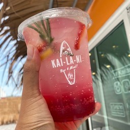 สตอเบอรี่โซดา