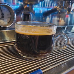 อเมริกาโน่ร้อน