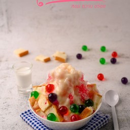 ขนมปังเยลลี่น้ำแดงนมข้น