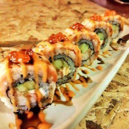 แซลมอนโรล