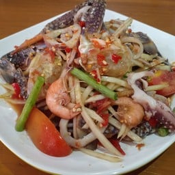 ส้มตำปูม้า+ทะเล