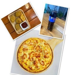 พิซซ่าM+นักเก็ตส์ไก่ +เป๊ปซี่