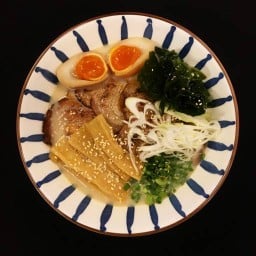 Hottohato Ramen ดินแดง T.V.C condo
