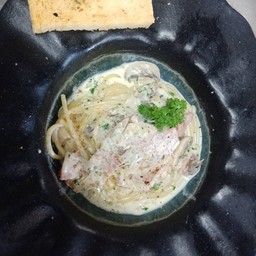 สปาเก็ตตี้คาโบนาร่า