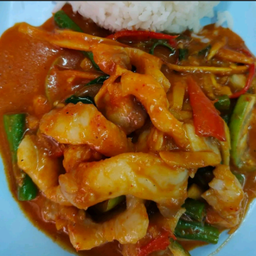 ข้าว+ผัดเผ็ดเนื้อปลา