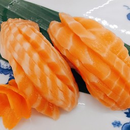 ซูชิท้องปลาแชลมอน