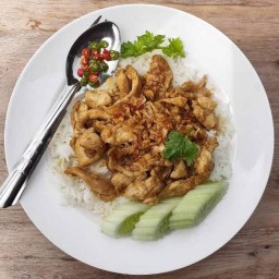 หอมหิวกะเพรา ฮาลาล