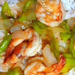 ผัดพริกหยวกกุ้ง  ราดข้าว