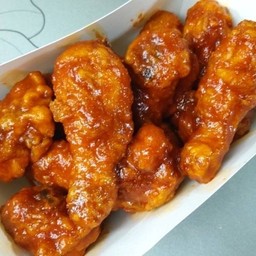 ไก่ทอดซอสเผ็ดเกาหลี 6 ชิ้น