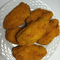 ปีกกลางทอดสไปซี่