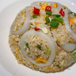 ข้าวผัดพริก ผัดกระเพรา ซุปเปอร์ตีนไก่ By คุณก้อย รังสิต