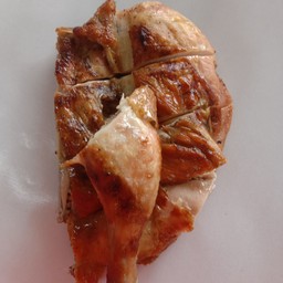 ไก่ย่างครึ่งตัว