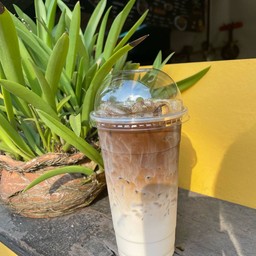 นมหมีกาแฟ