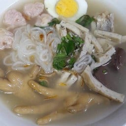 ก๋วยจั๊บญวนเส้นสด