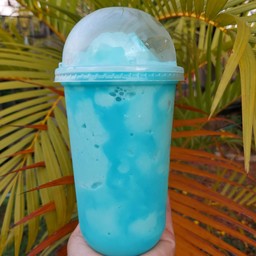 บลูพาราไดซ์นมสดปั่น