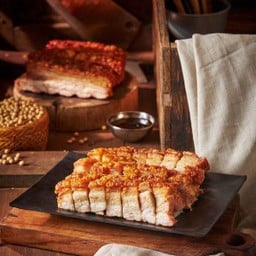 หมูกรอบ 1 กิโล