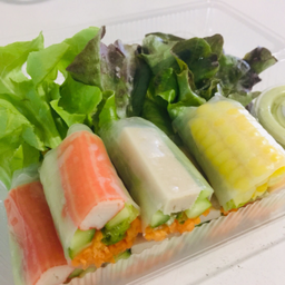 โรลรวมมิตร 8 คำ