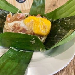 แหนมหมกไข่