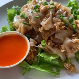 ก๋วยเตี๋ยวคั่วไก่