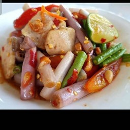 ตำสายบัวหมูยอ