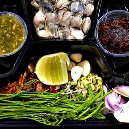 หอยนางรมทรงเครื่อง