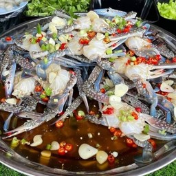 ยำ ส.สมศรี(เจ๊ศรี)ตลาดโต้รุ้ง ตลาดโต้รุ่งรื่นรมย์